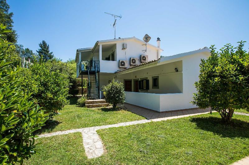 Paradise Inn Liapades Corfu Экстерьер фото